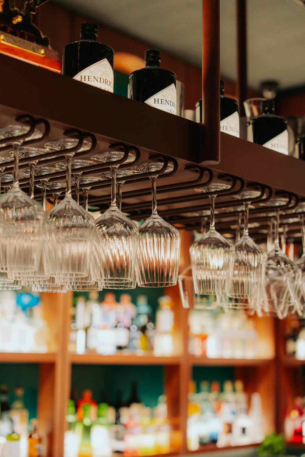 Restaurant vertical image 2